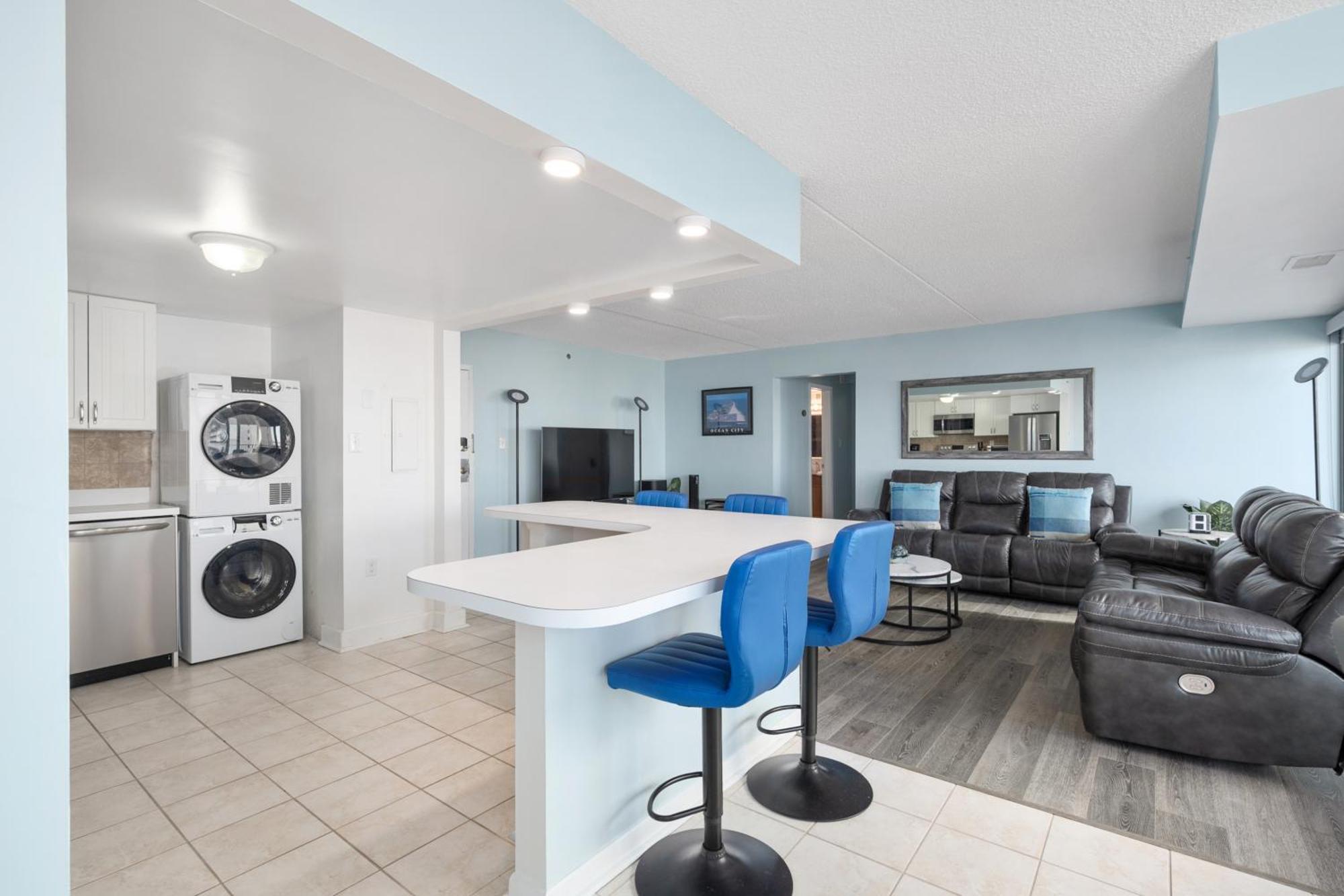 Family Friendly Luxury Oceanfront Condo, Indoor Pool, Massage Chair, Brand New Bathrooms 2025 Ocean City Exterior photo